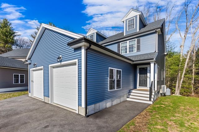 15 Christies Way 15, Holbrook, MA 02343