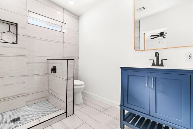 334 N 18TH Drive, Phoenix, AZ 85007