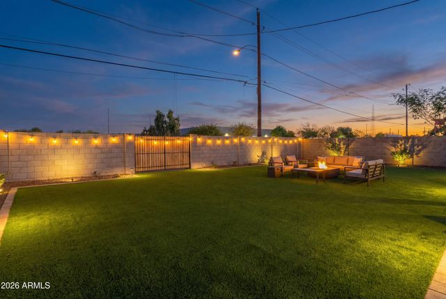 334 N 18TH Drive, Phoenix, AZ 85007