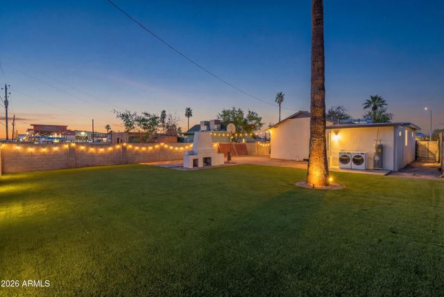 334 N 18TH Drive, Phoenix, AZ 85007