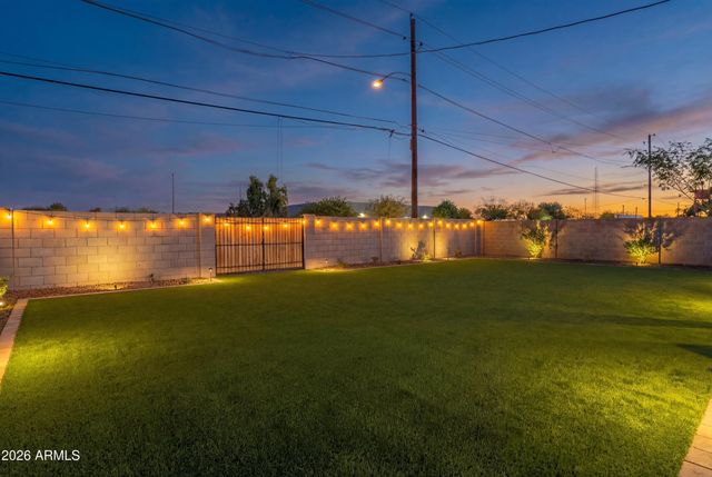 334 N 18TH Drive, Phoenix, AZ 85007