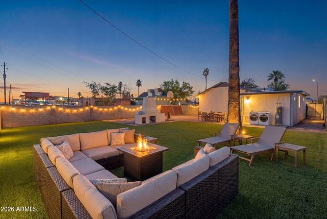 334 N 18TH Drive, Phoenix, AZ 85007