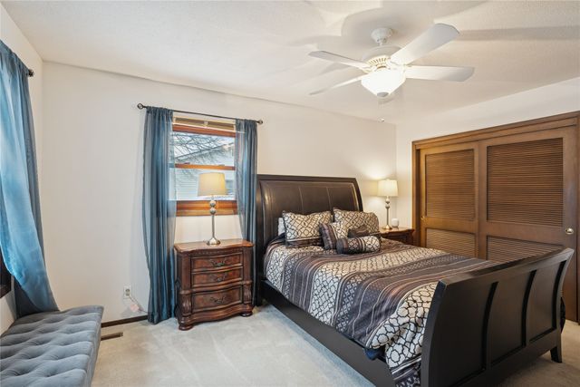 2008 Center Street, West Des Moines, IA 50265