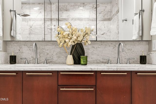 122 N Harrington Street, Raleigh, NC 27603