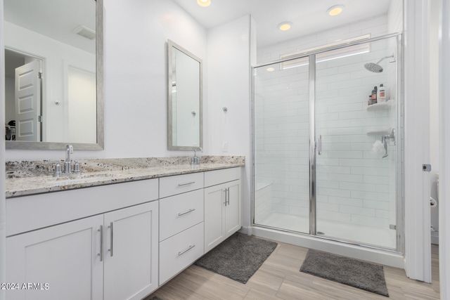 5837 N 89TH Drive, Glendale, AZ 85305