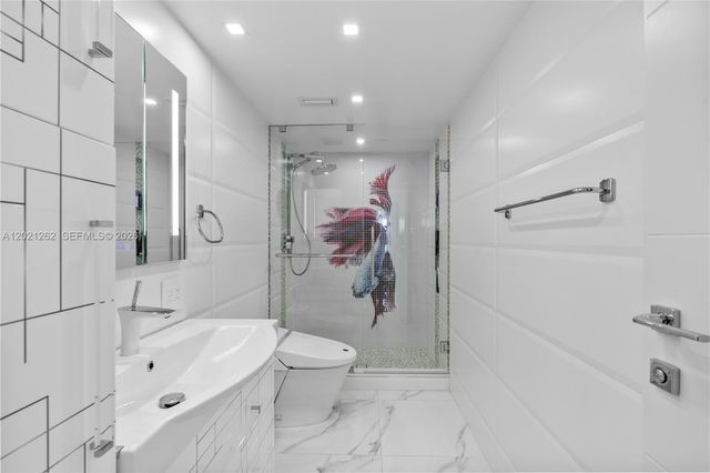 2030 S Ocean Drive 2127, Hallandale Beach, FL 33009