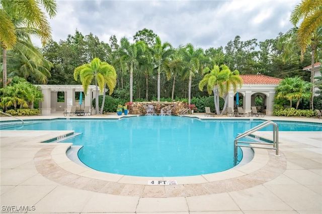 8561 Violeta ST 202, Estero, FL 34135