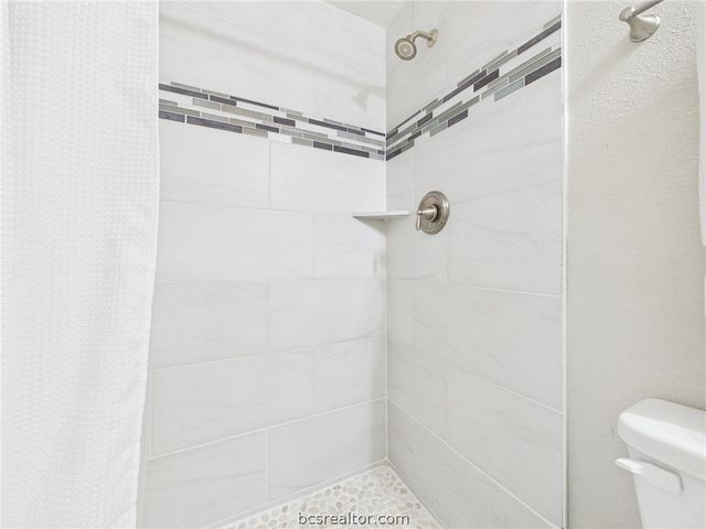 1400 Lawyer Street, College Station, TX 77840
