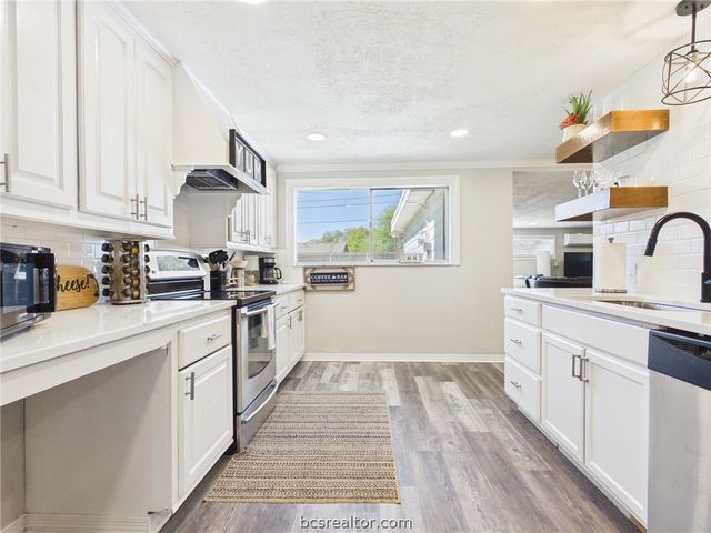 1400 Lawyer Street, College Station, TX 77840