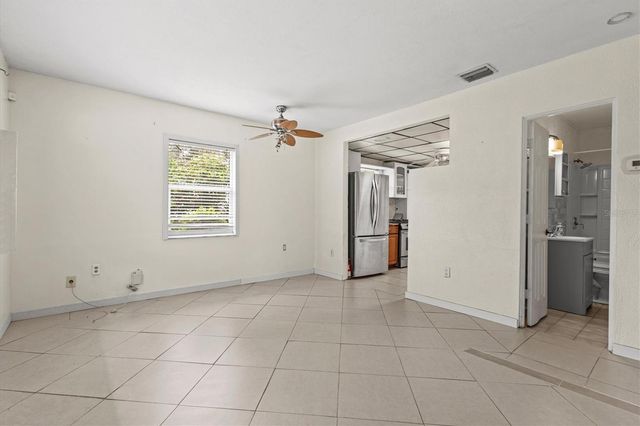507 PINEWOOD AVENUE, Nokomis, FL 34275