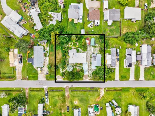 507 PINEWOOD AVENUE, Nokomis, FL 34275