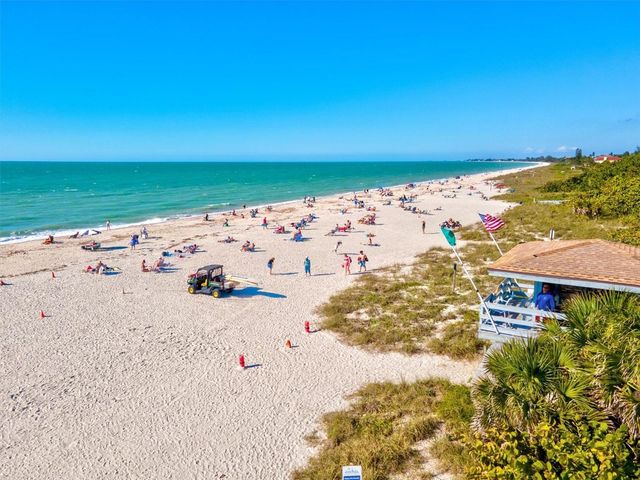 507 PINEWOOD AVENUE, Nokomis, FL 34275