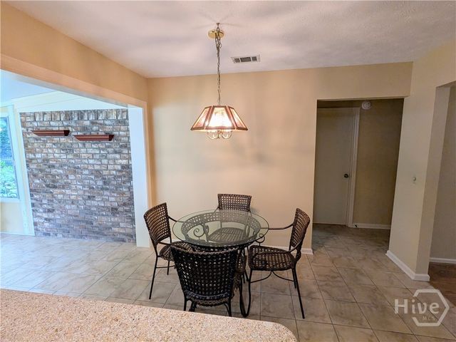 239 Bordeaux Lane, Savannah, GA 31419
