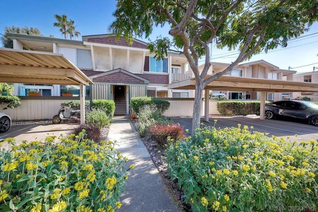 3063 Barnard 1, San Diego, CA 92110