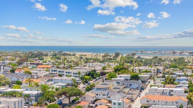 3063 Barnard 1, San Diego, CA 92110