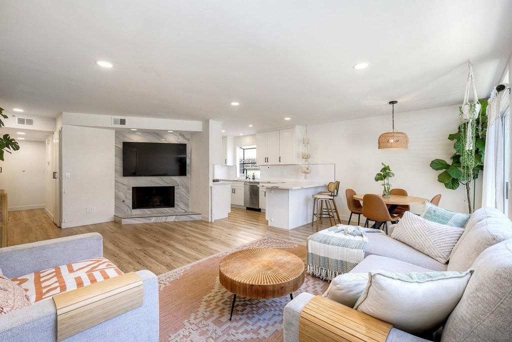 3063 Barnard 1, San Diego, CA 92110