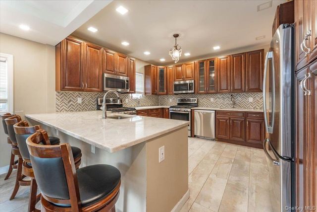 164 Jefferson Street, Inwood, NY 11096