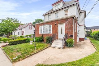 164 Jefferson Street, Inwood, NY 11096