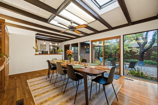 1135 E Santa Ana Avenue, Fresno, CA 93704