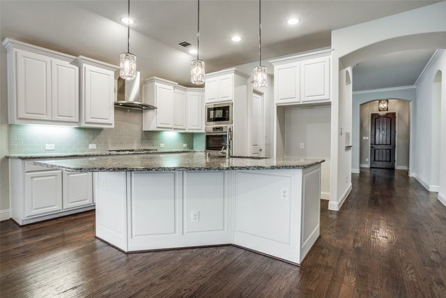 2348 Mare Road, Carrollton, TX 75010