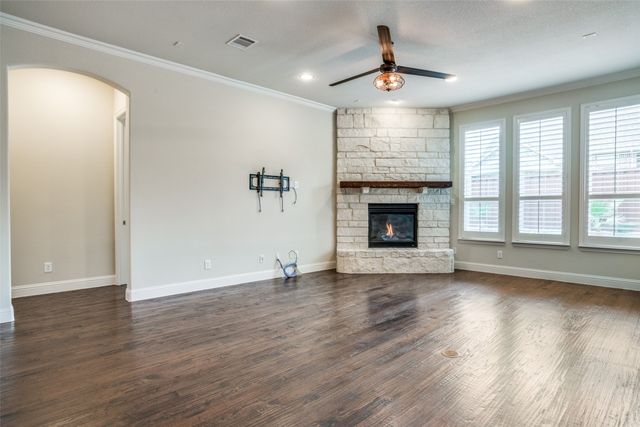 2348 Mare Road, Carrollton, TX 75010