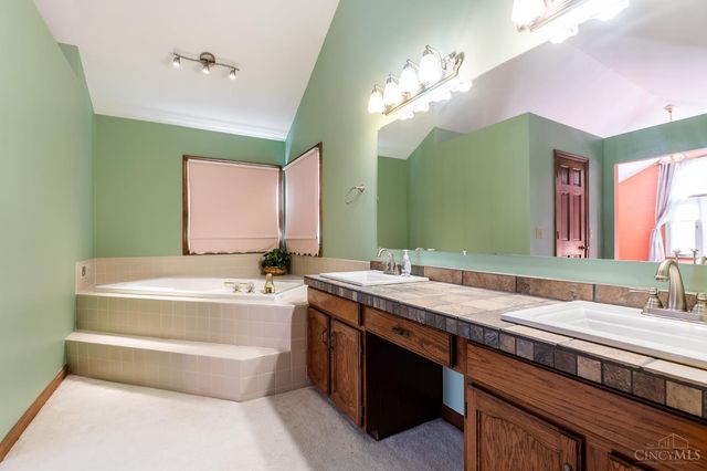 2911 Perthwood Drive, Anderson Twp, OH 45244