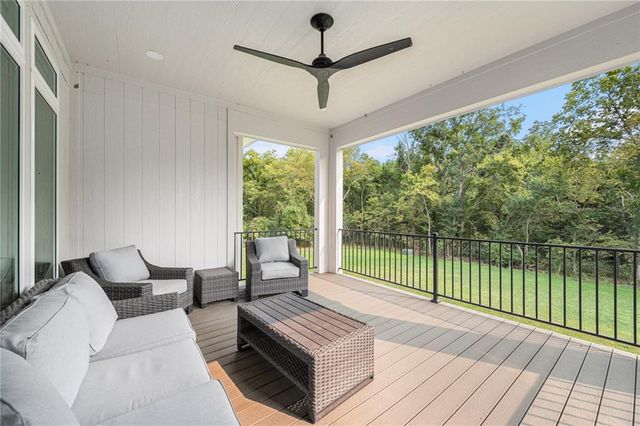 15447 W 168th Place, Olathe, KS 66062