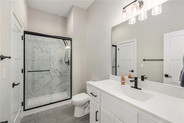 15447 W 168th Place, Olathe, KS 66062