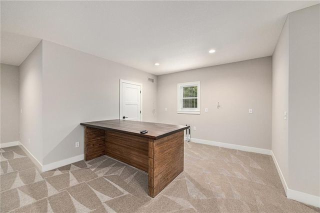 15447 W 168th Place, Olathe, KS 66062