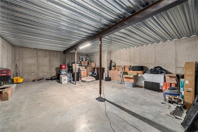 15447 W 168th Place, Olathe, KS 66062