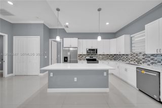 105 E 15 ST, Lehigh Acres, FL 33972
