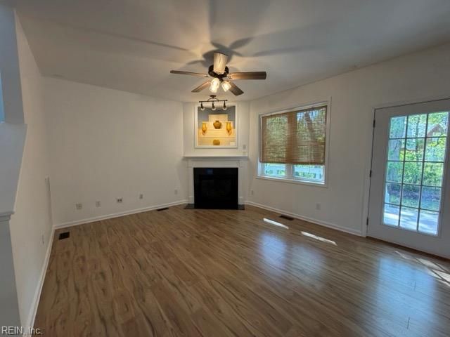 5 Lone Star LN, Poquoson, VA 23662