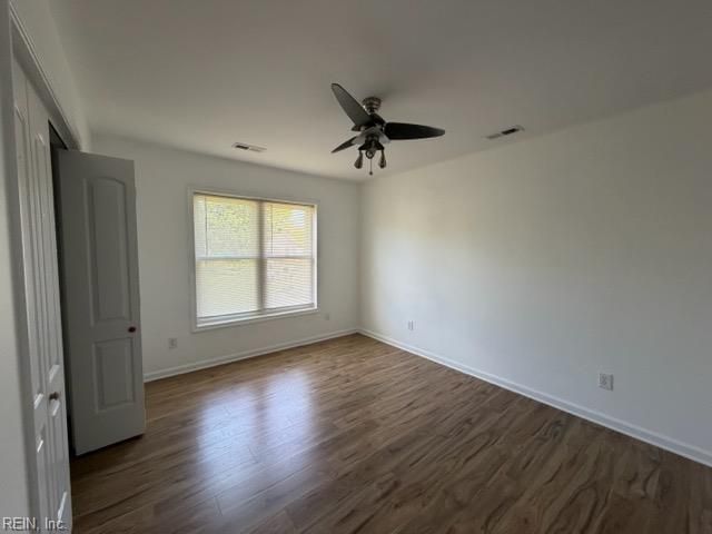 5 Lone Star LN, Poquoson, VA 23662