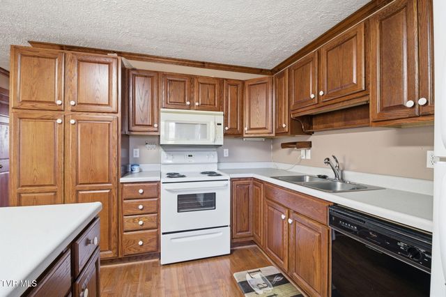 970 Cm Jones Road, Greeneville, TN 37745