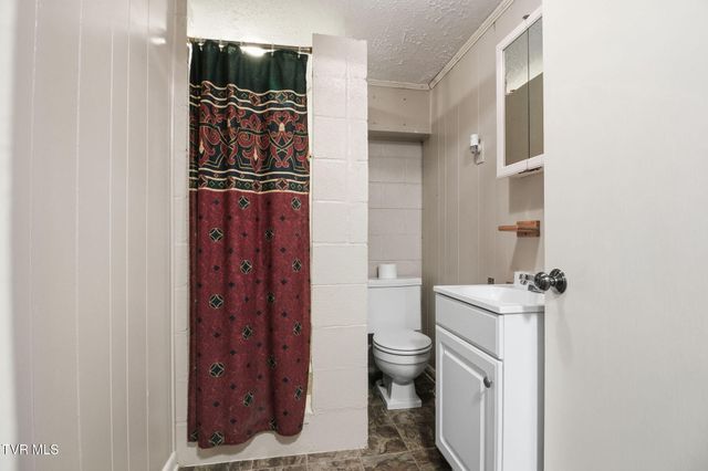 970 Cm Jones Road, Greeneville, TN 37745