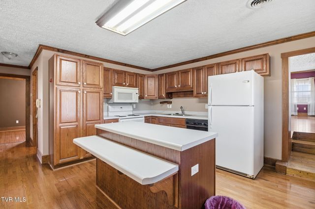 970 Cm Jones Road, Greeneville, TN 37745