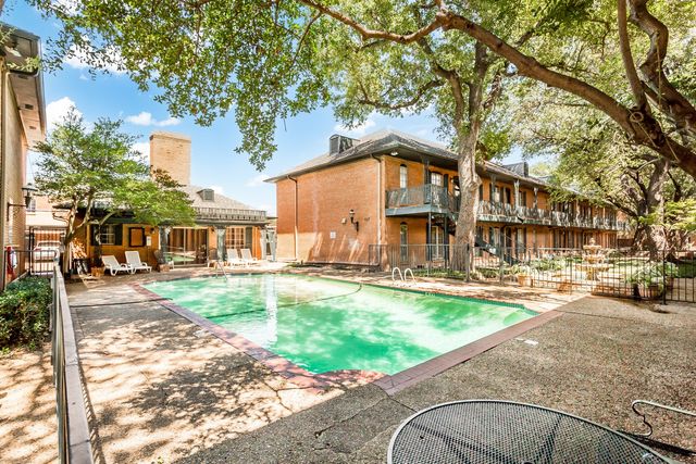 6015 E University Boulevard E 223G, Dallas, TX 75206