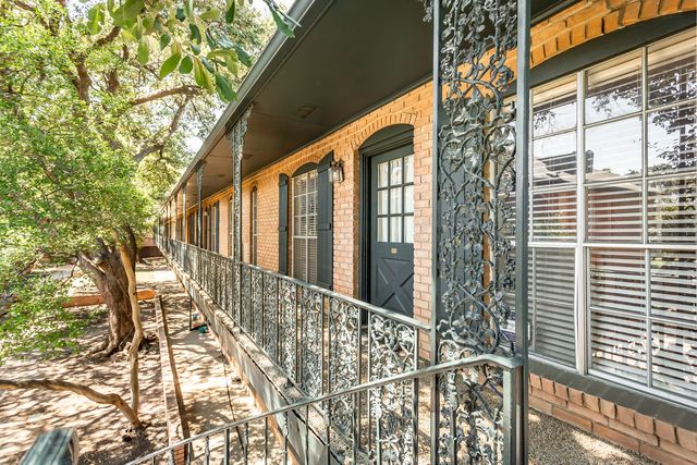 6015 E University Boulevard E 223G, Dallas, TX 75206