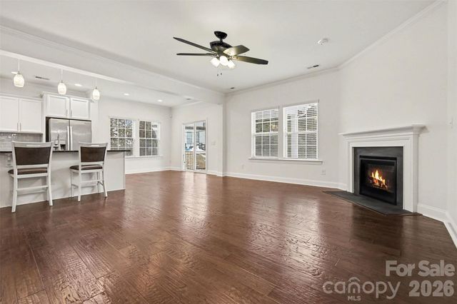 109 Creekside Crossing Lane, Mooresville, NC 28117