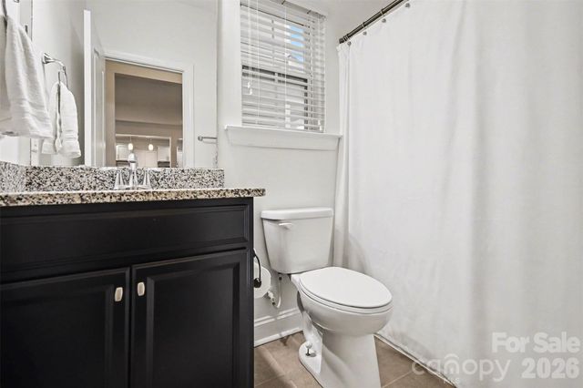 109 Creekside Crossing Lane, Mooresville, NC 28117