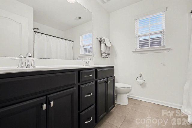 109 Creekside Crossing Lane, Mooresville, NC 28117