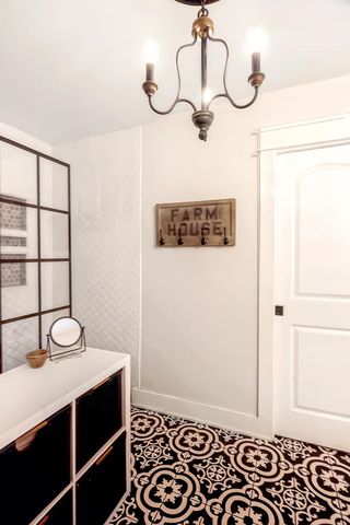 1934 Silk Tree Rd, Gilmer, TX 75645