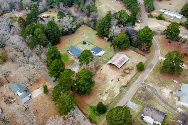 1934 Silk Tree Rd, Gilmer, TX 75645