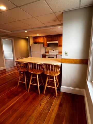 30 Poplar Street R, Danvers, MA 01923