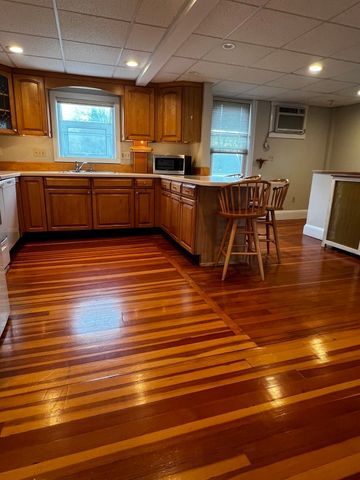 30 Poplar Street R, Danvers, MA 01923