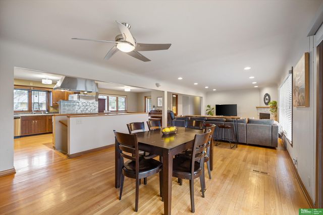 1725 S 76 Avenue, Omaha, NE 68124