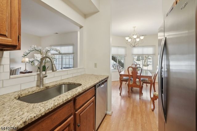 25 Crestmont Road, Bedminster Twp., NJ 07921