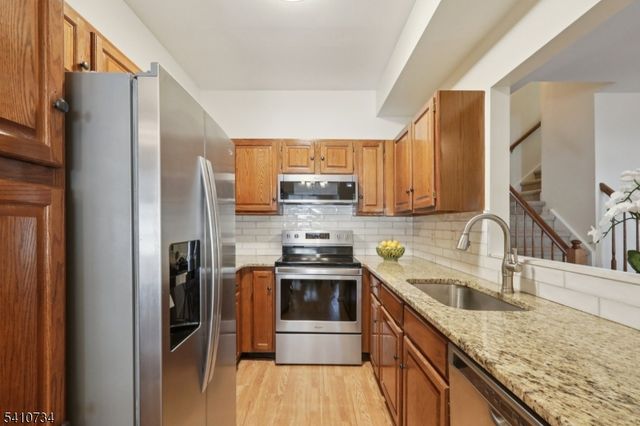 25 Crestmont Road, Bedminster Twp., NJ 07921