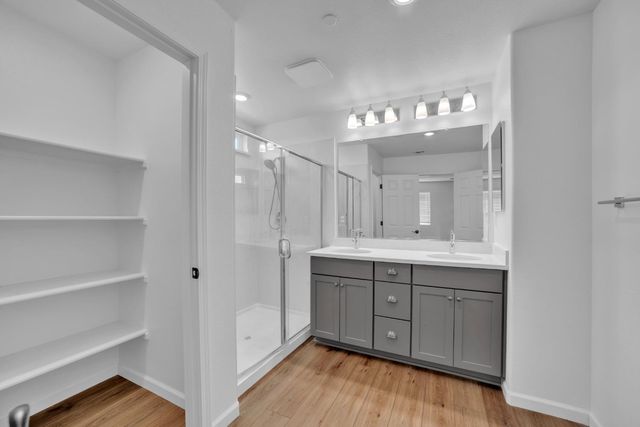 4562 Butterfly Ridge Dr, Folsom, CA 95630