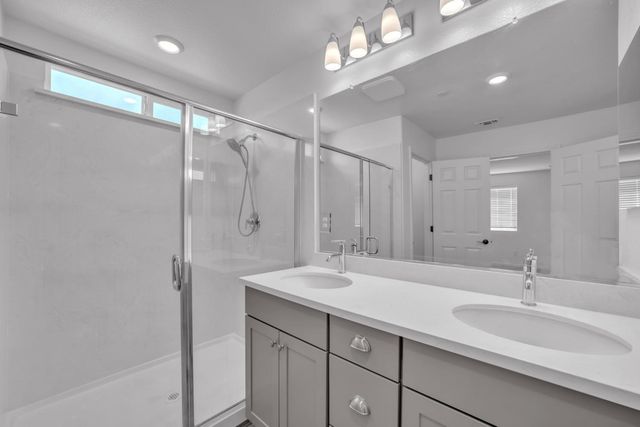 4562 Butterfly Ridge Dr, Folsom, CA 95630